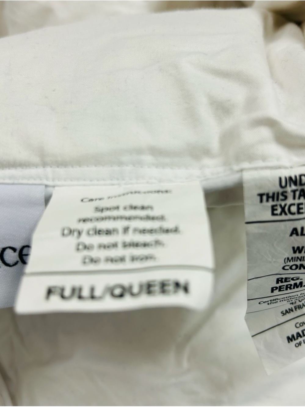 QUINCE Premium Down Comforter Full/Queen 7273 - Picture 4 of 10